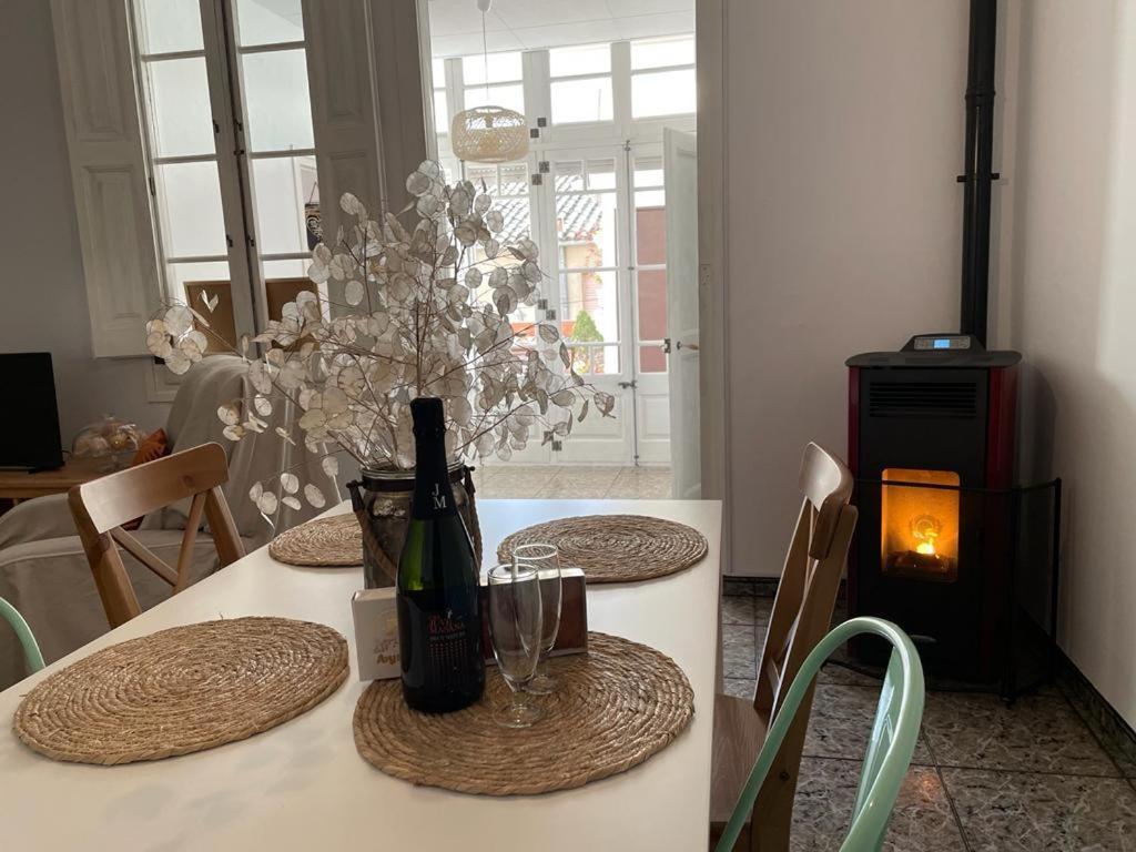סנט הילארי סקלם Casa Olivera- Apartament Al Passeig Font Vella מראה חיצוני תמונה